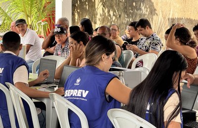 Seprev leva serviços essenciais do projeto 'Seus Direitos Vão Até Você' ao bairro Santos Dumont