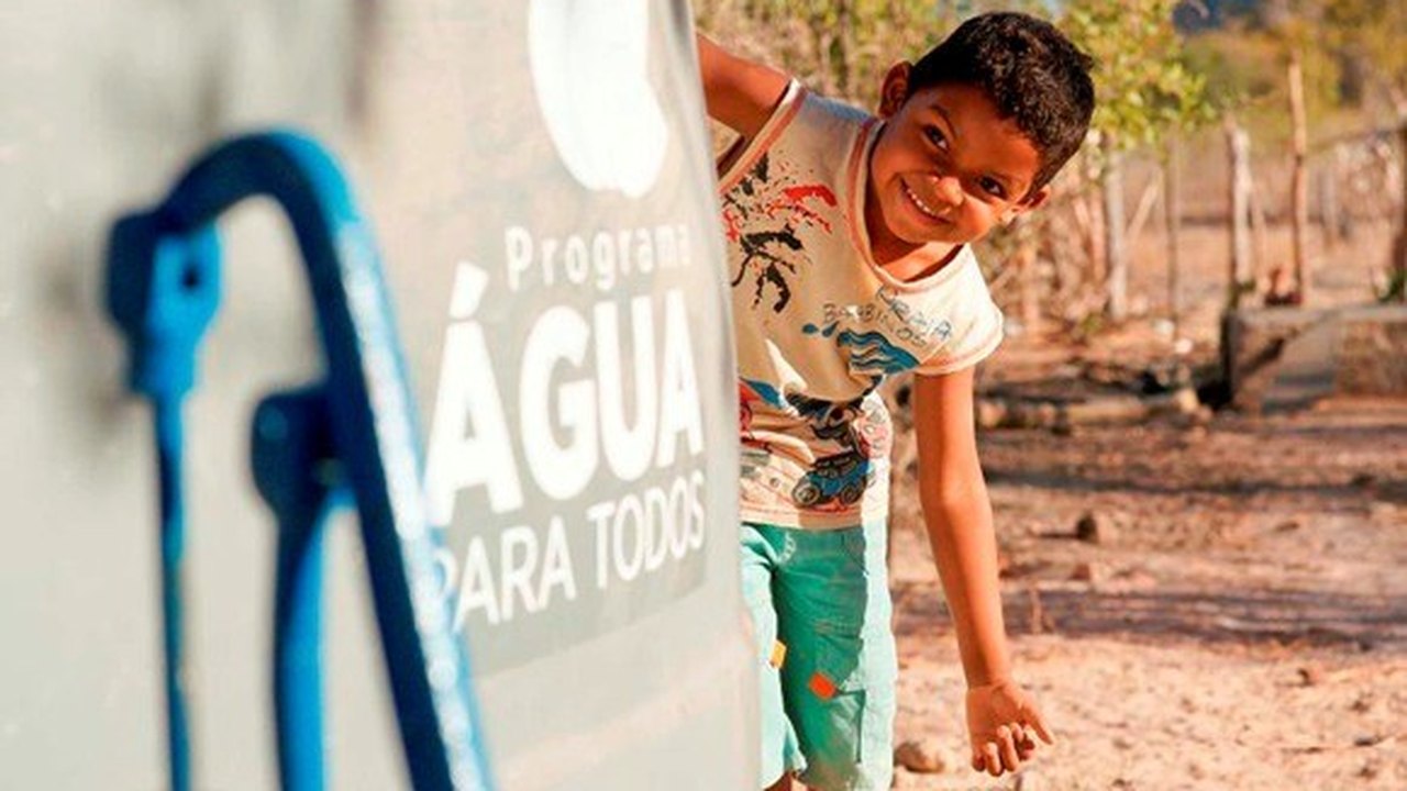 Prefeitos alagoanos conhecem programas para abastecimento de água