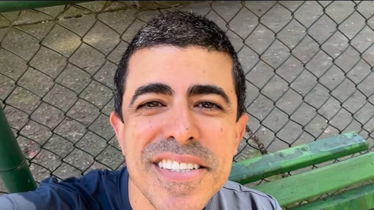 Humorista Marcius Melhem vira réu por assédio sexual