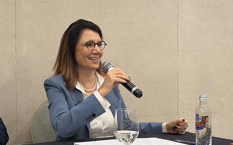 BRICS busca 'liderar pelo exemplo', diz Ana Toni, diretora-executiva da COP30