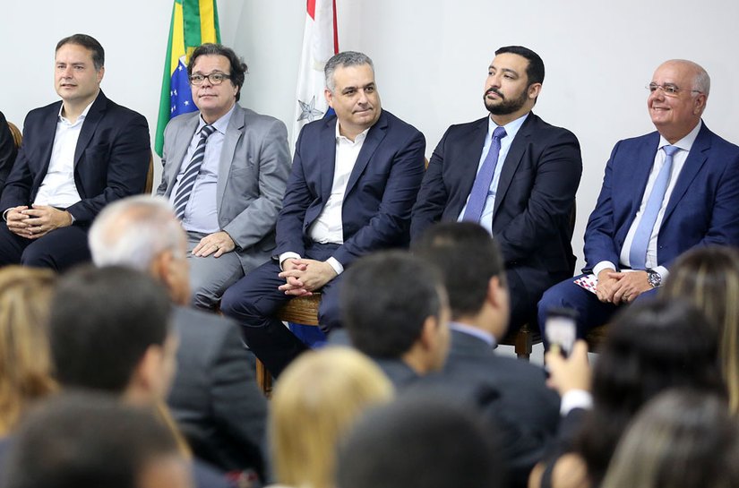 Assembleia comemora 180 anos do nascimento de Tavares Bastos