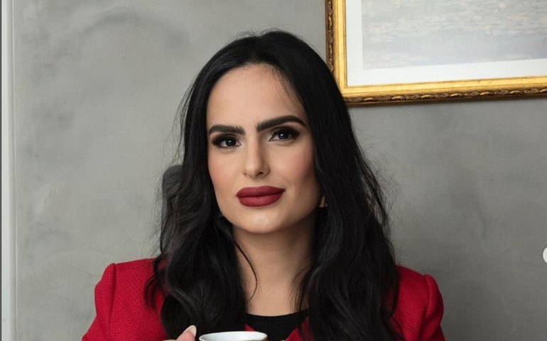 Ex-namorada do filho de Lula diz que não vai se calar diante do machismo nas redes