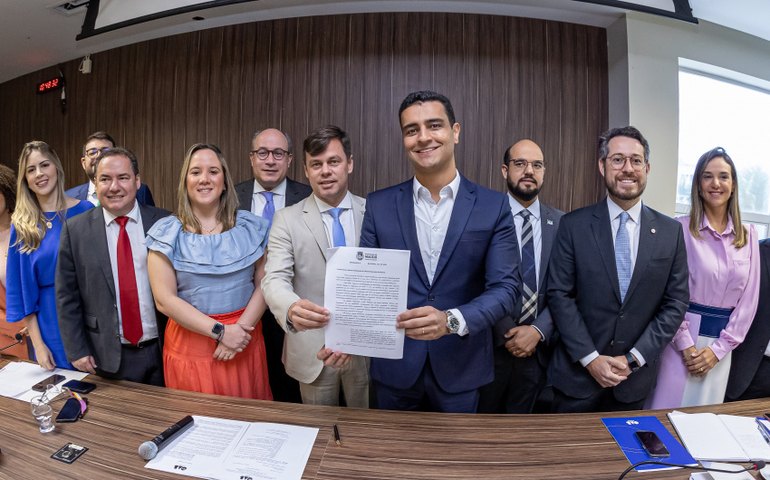 Prefeito JHC firma parceria com OAB/AL e garante assistência jurídica gratuita aos maceioenses