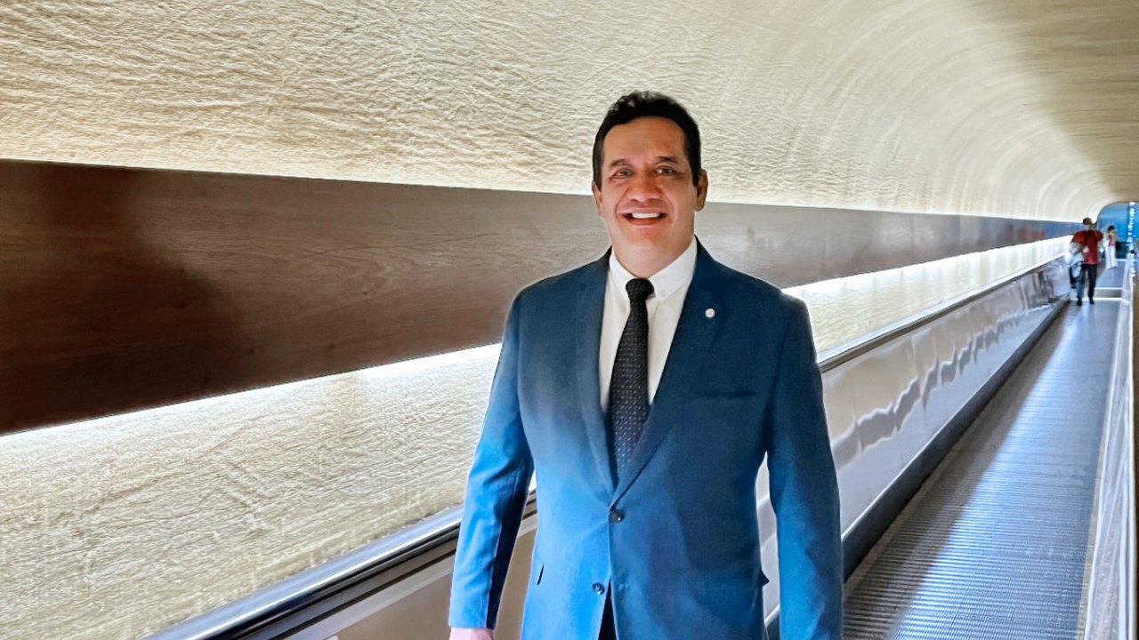 Severino Pessoa busca apoio para a aprovação do piso nacional dos profissionais de Enfermagem