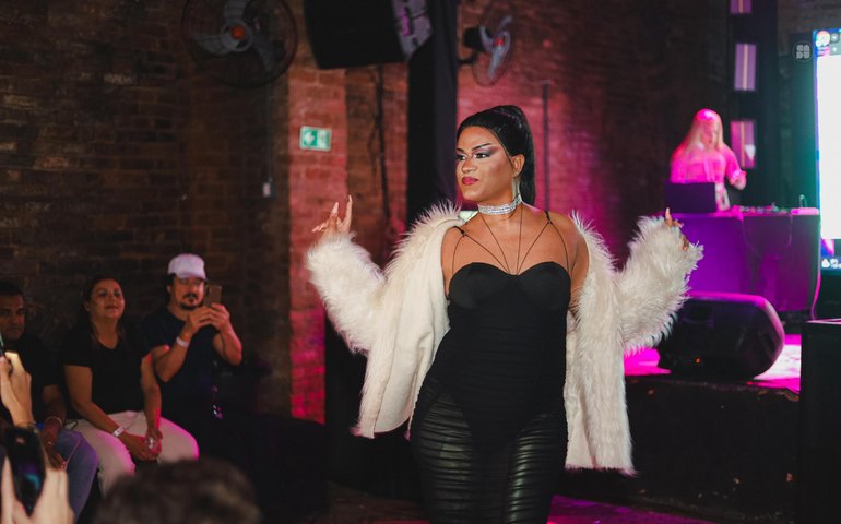 Celebração drag em Alagoas: Lip Sync Battle encerra circuito Dragmania com noite de talentos e homenagens