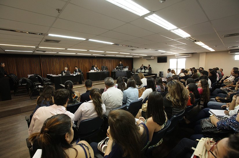 Réu não comparece e júri de vereador de Palestina é adiado pela Justiça