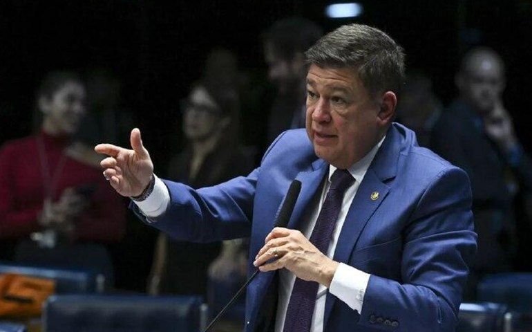 Senador ameaça condução coercitiva de Vorcaro para CPMI do INSS