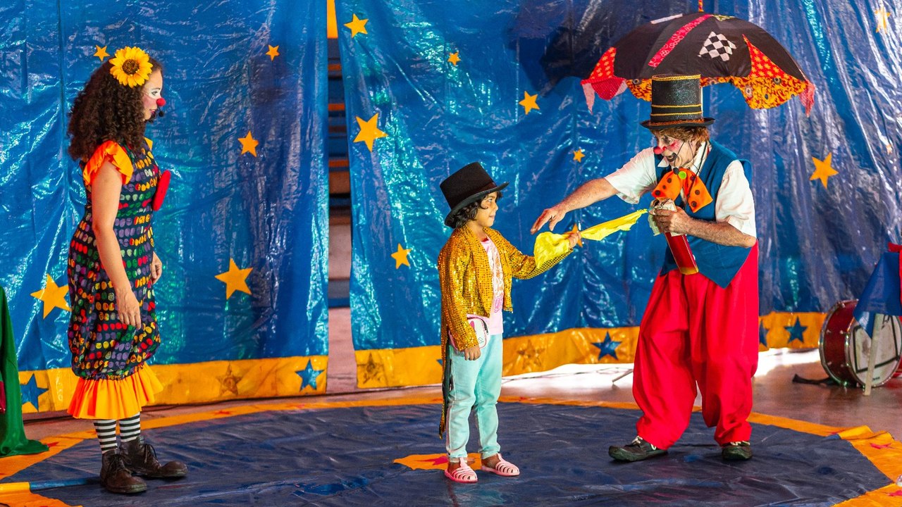 Arraiá da Escola de Circo: Prefeitura convida a população para um espetáculo especial com temática junina