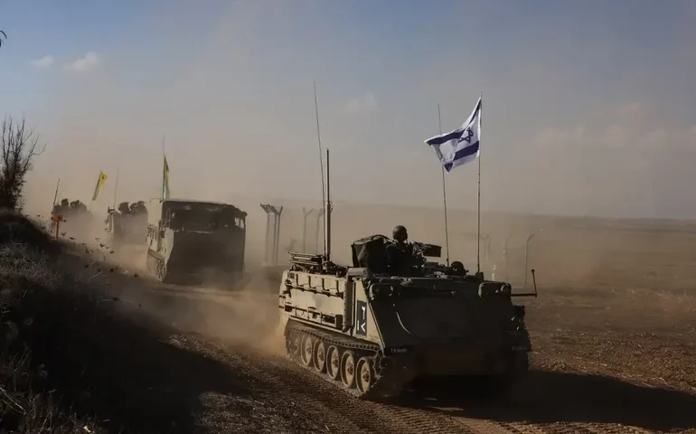 Israel convoca duas divisões de reservistas para lutar em Gaza, um dia após ataque do Irã