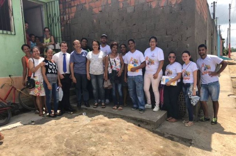 Semed Cajueiro vai às ruas e realiza matricula escolares em casas