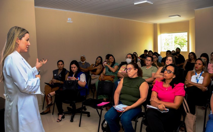 Meningite: Sesau capacita técnicos das 10 Regiões de Saúde de Alagoas sobre diagnóstico e manejo