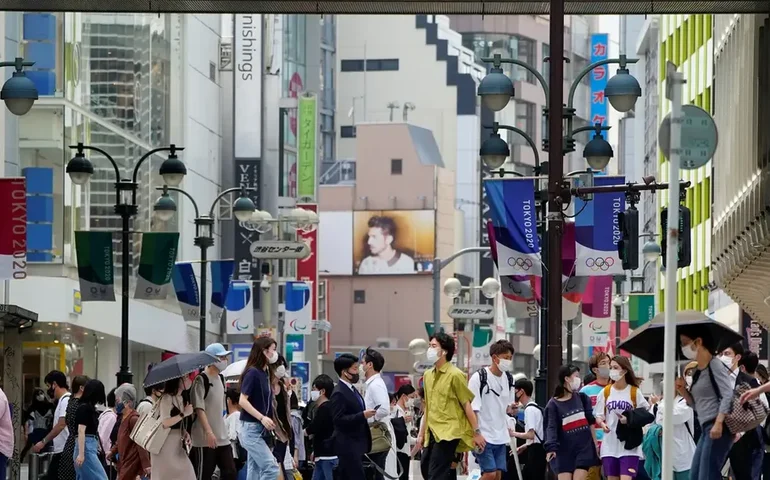 Maior sindicato do Japão vai buscar novo aumento salarial de mais de 5% em 2025