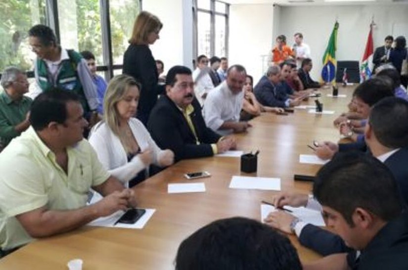 Prefeito pede apoio do Estado para reconstruir Rio Largo após as chuvas