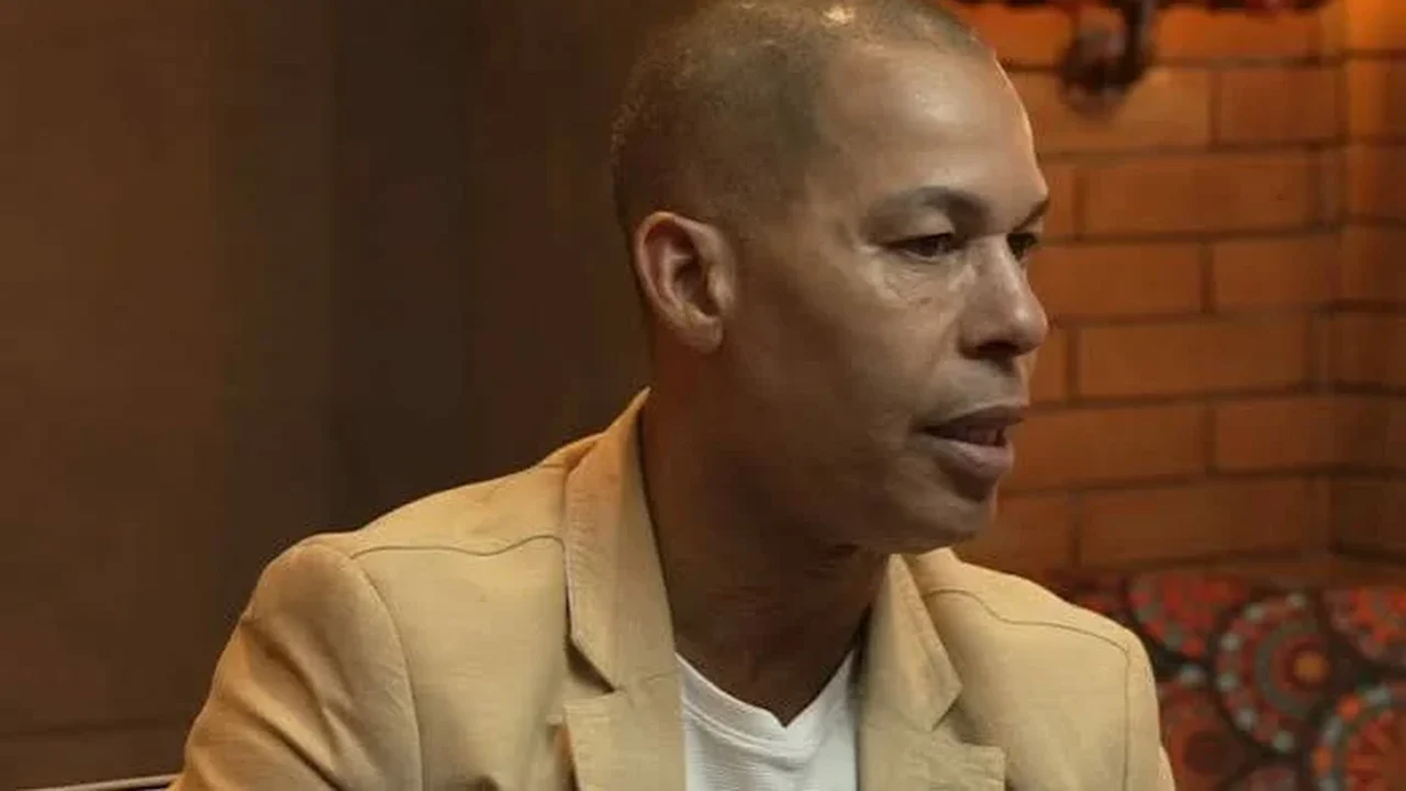 Cantor gospel e pastor Marquinhos Menezes morre de câncer em Niterói