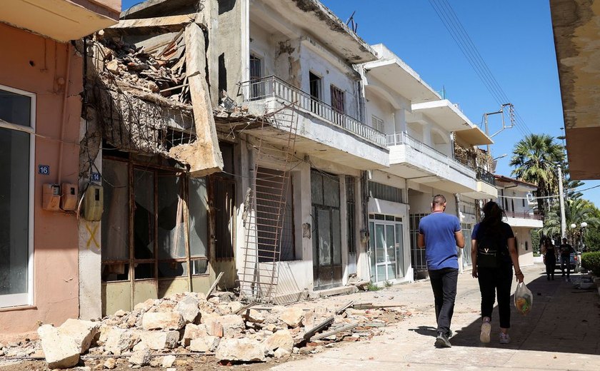 Terremoto em Creta danifica prédios antigos e mata uma pessoa