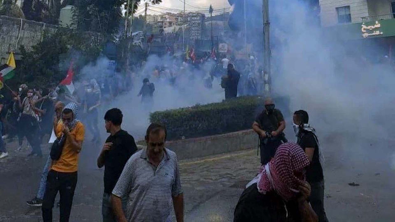 Homem abre fogo contra a Embaixada dos Estados Unidos em Beirute