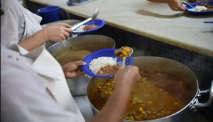Levantamento da ONU mostra que 16,7 milhões de pessoas superaram restrições no consumo de alimentos