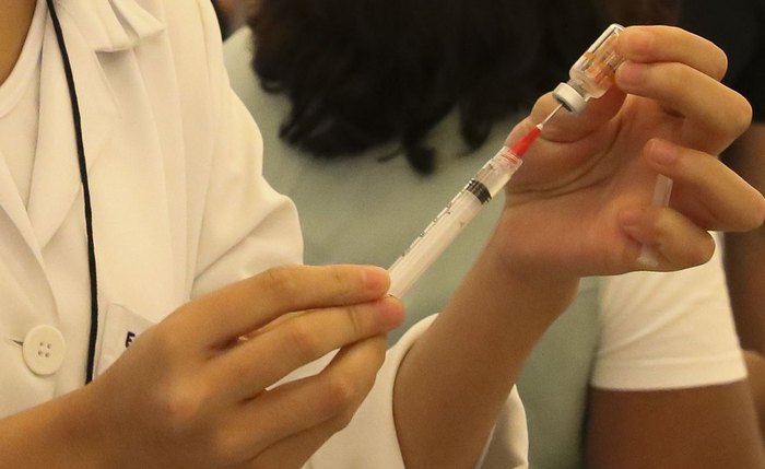 Marca representa 31,9% da população imunizada acima de 18 anos