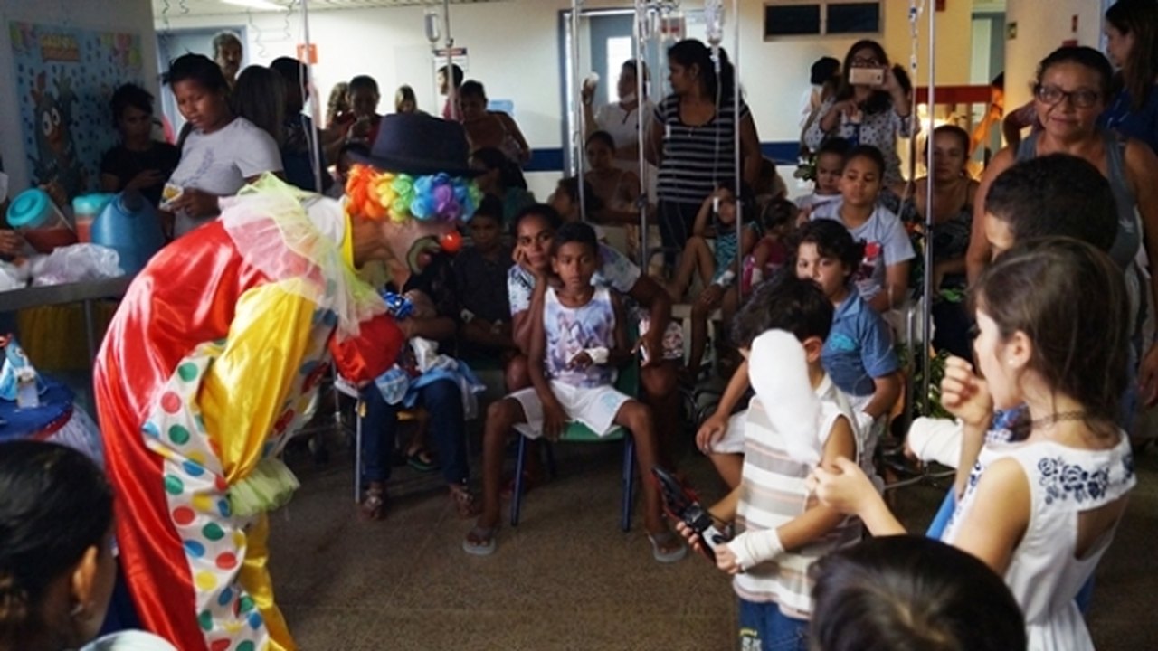 Festa e presentes marcam Dia das Crianças na Pediatria do Hospital Geral