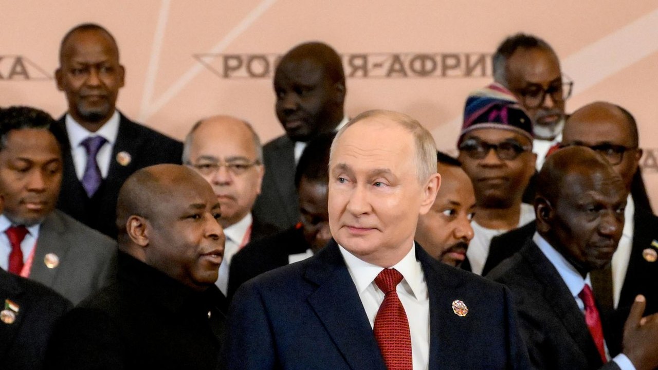 África e Rússia são aliados naturais na construção do mundo multipolar, declara Putin
