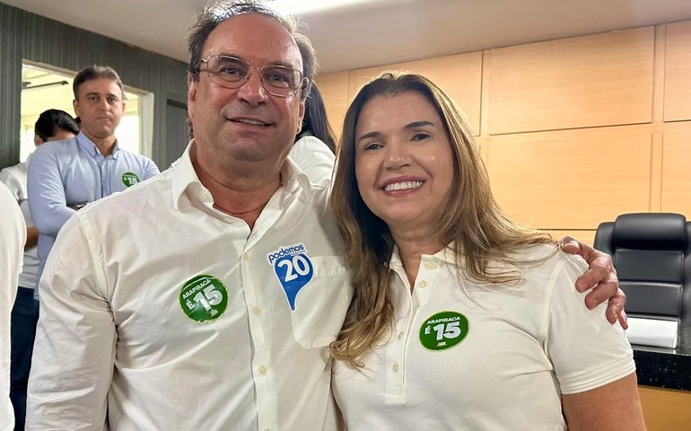 Luciano Barbosa oficializa candidatura à reeleição em Arapiraca e mantém Rute Nezinho como vice
