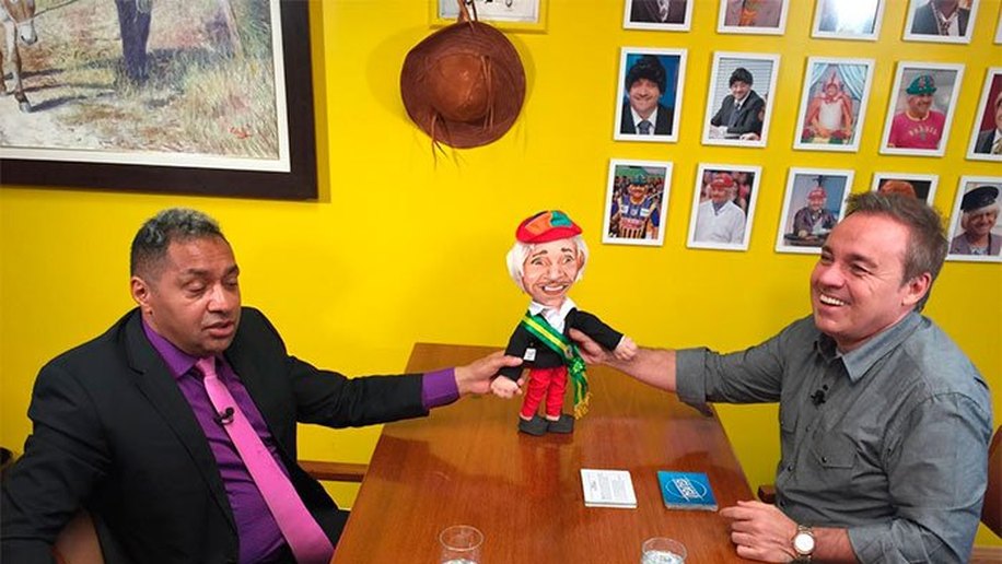 Com entrevista de Tiririca, Gugu bate recorde de audiência de junho