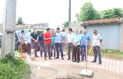 Durante o Viva Marechal, prefeito Cláudio Filho Cacau vistoria obras em execução na Massagueira  
