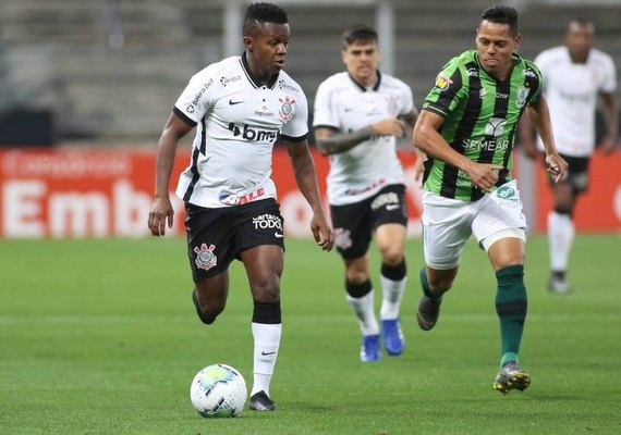 Sem Willian, Corinthians empata com Atlético-GO em jogo com polêmica do VAR