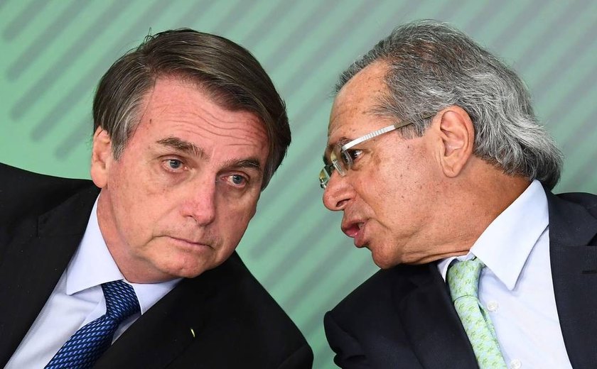 Com expectativa de definição para BB, Bolsonaro reúne-se com Guedes