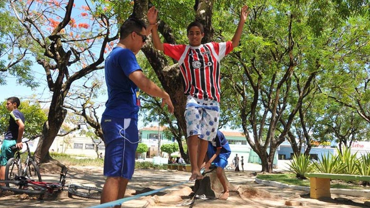 Maceió: Lazer na Praça terá aulas de longboard, música e piquenique vegano