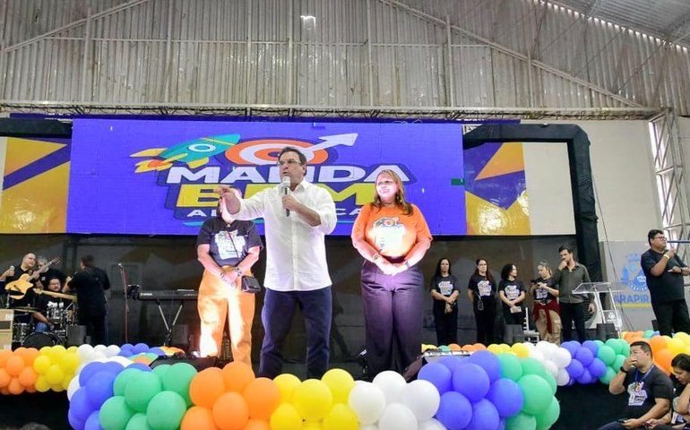 Prefeito Luciano reforça compromisso com a Educação durante Jornada Pedagógica em Arapiraca