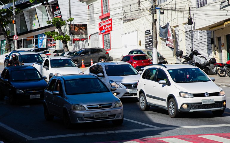 IPVA 2023: Boletos dos veículos com placas de finais 5 e 6 vence no dia 28 de abril