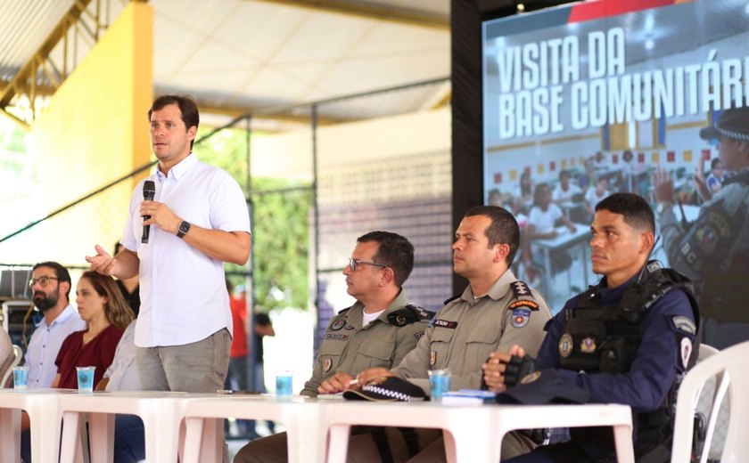 Prefeitura promove um dia reuniões para pais, mães e responsáveis de alunos da rede municipal