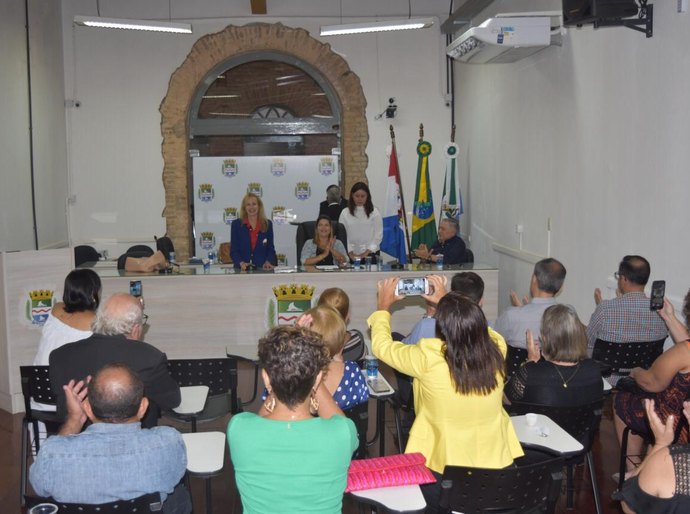 Empresária recebe comenda Afrânio Lages por incentivar turismo alagoano