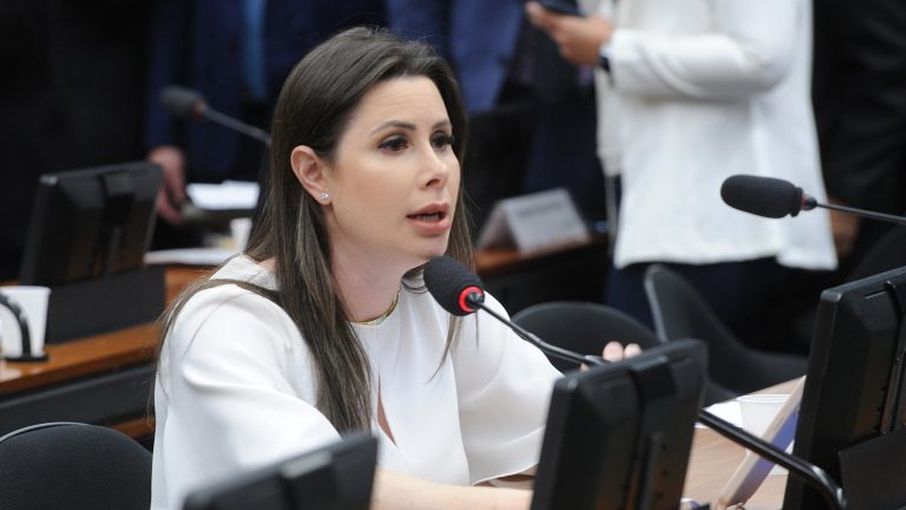 Projeto prevê dedução de gastos com vacinas obrigatórias no IRPF