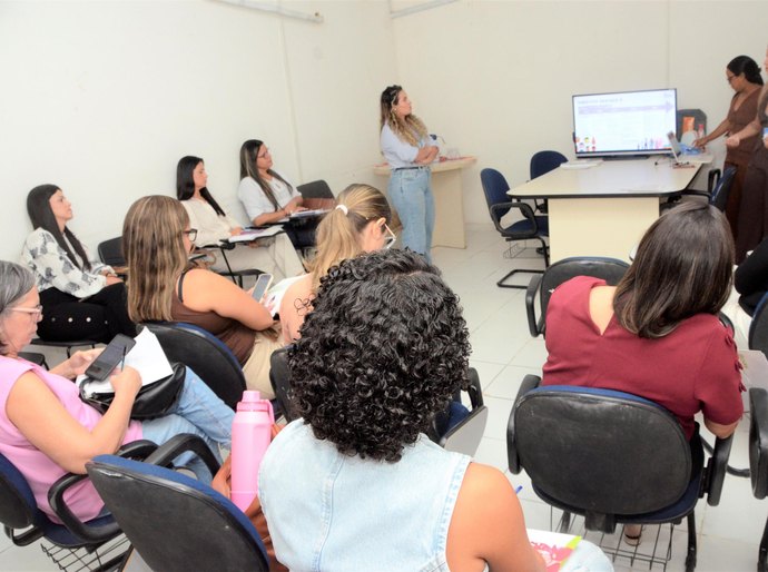 Sesau e Secria promovem Capacitação sobre inserção e retirada do dispositivo intrauterino