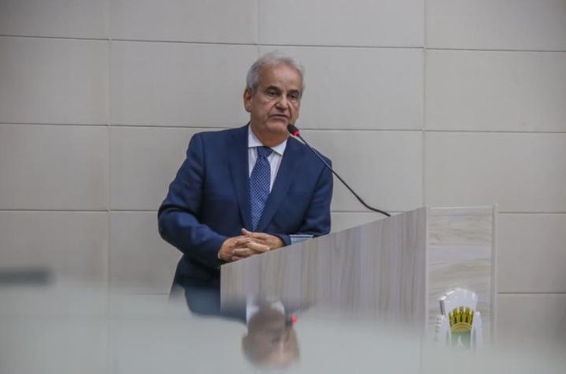 Otávio Lessa recebe Moções de Aplausos da Câmara Municipal de Maceió