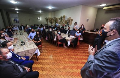Prerrogativas e descentralização da OAB-AL centralizaram o Papo Reto em Penedo