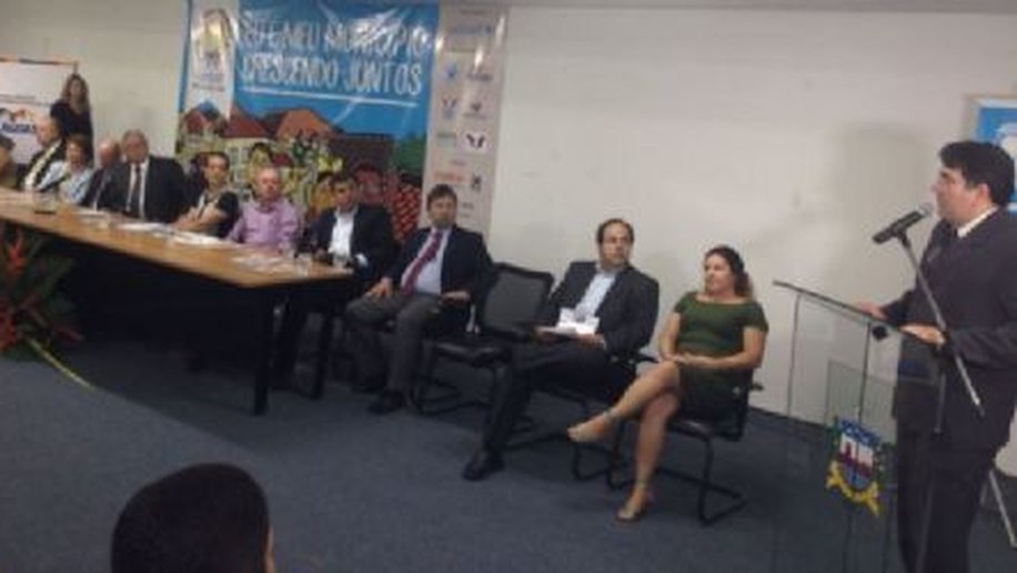 Unicef lança selo Município Aprovado 2013-2016