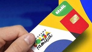 Bolsa Família revisa cadastro de cinco milhões de pessoas e suspende benefícios; saiba quem é afetado