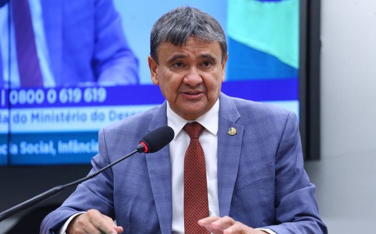 Ministro aponta necessidade de reestruturar o CadÚnico e diz que busca mais repasses para Assistência Social