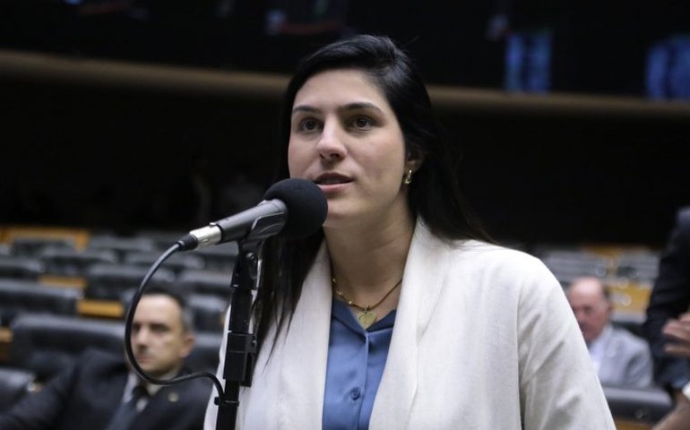 Comissão aprova projeto que caracteriza doença falciforme e talassemia como deficiências