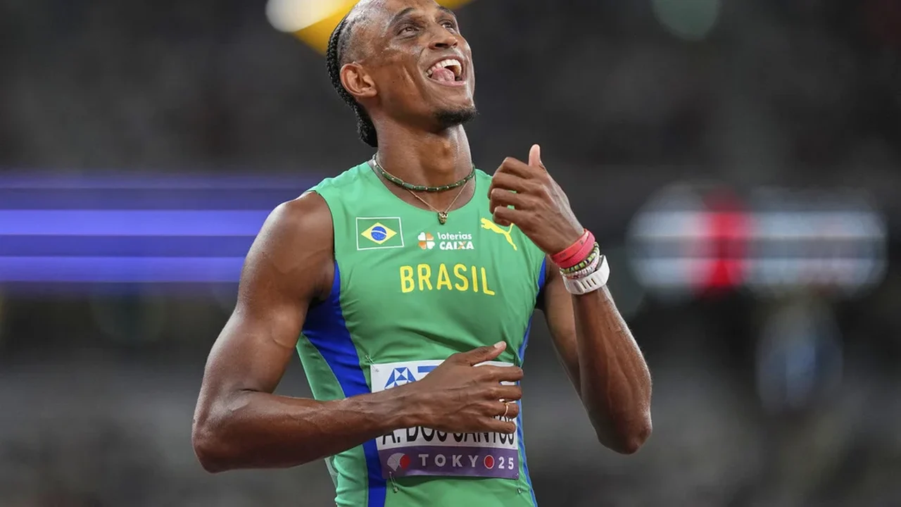 A reação de Alison dos Santos ao quebrar o recorde mundial: 'Eu consegui!'