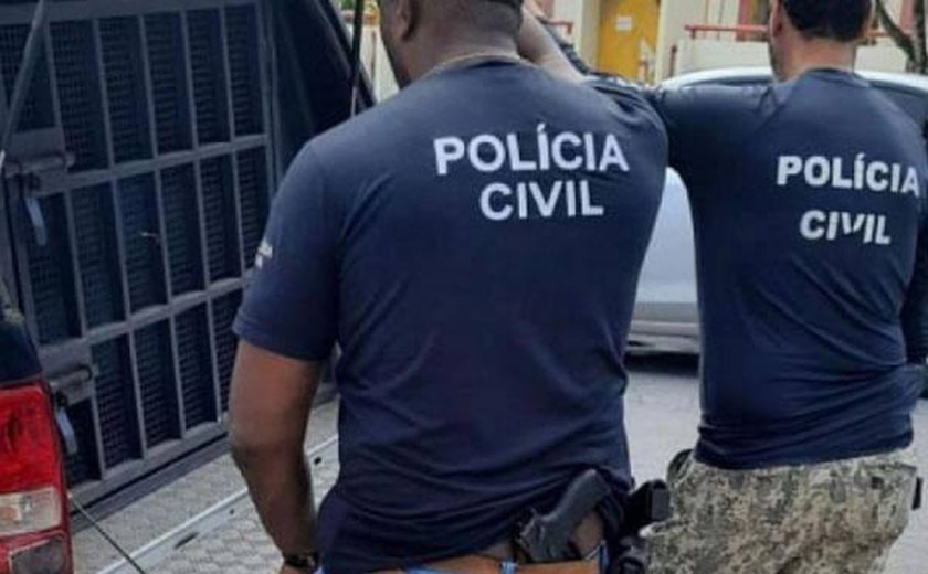 Polícia Civil prende mulher que cometeu homicídios em Marechal Deodoro e estava foragida