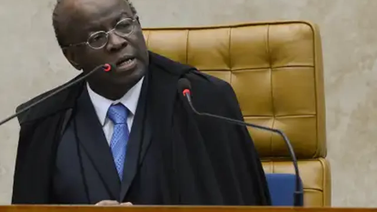 Pré-candidatura de Joaquim Barbosa à Presidência já está posta, afirma presidente do DC