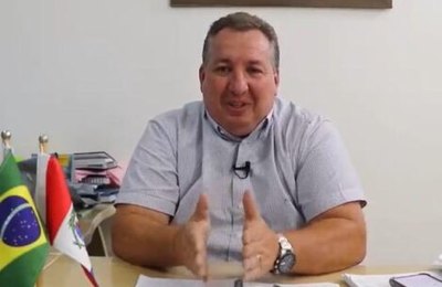 Porte de Pedras suspende show de festa religiosa e concede 14º salário para os professores 