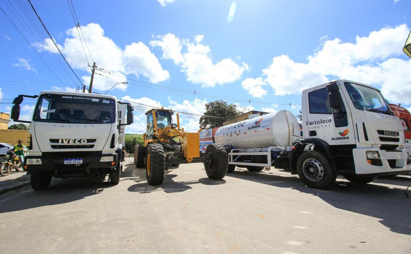Governo de Alagoas entrega equipamentos e anuncia investimentos em Colônia