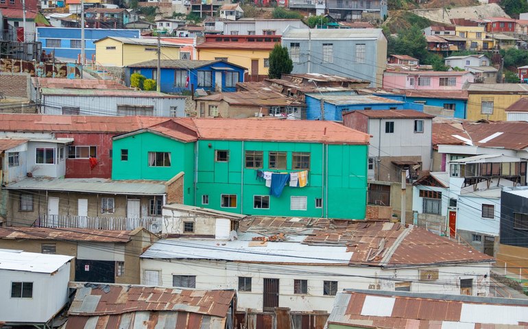 O Direito Real de Laje, ou Lei do Puxadinho, visa regulamentar construções