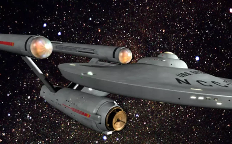 'Star trek': após décadas sumida, nave Enterprise usada na série original é recuperada