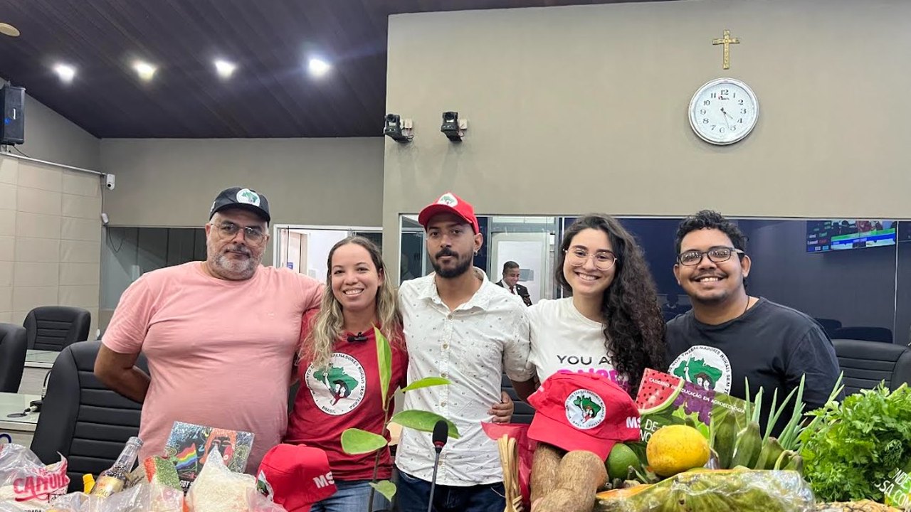 Presidente da Câmara de Maceió proíbe cesta de alimentos produzidos pelo MST
